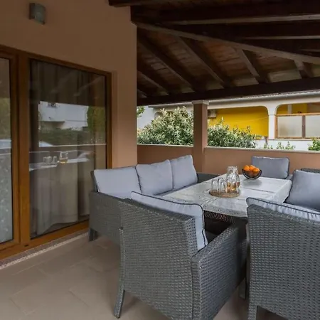 Casa de Férias Mirna Pula